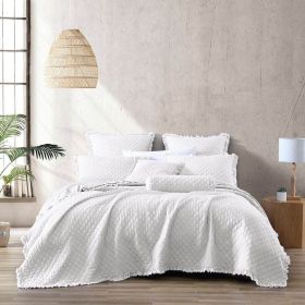 White Farmhouse Microfiber Diamond Quilted Bedspread Set with Frayed Edges (size: King)